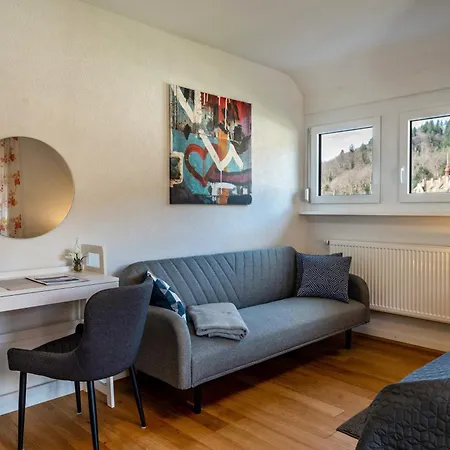アパート Ferienwohnung Auszeit Langmatt ズルツブルク